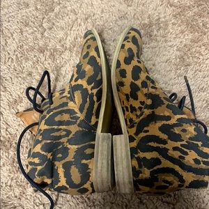 Cheetah Print Shoe